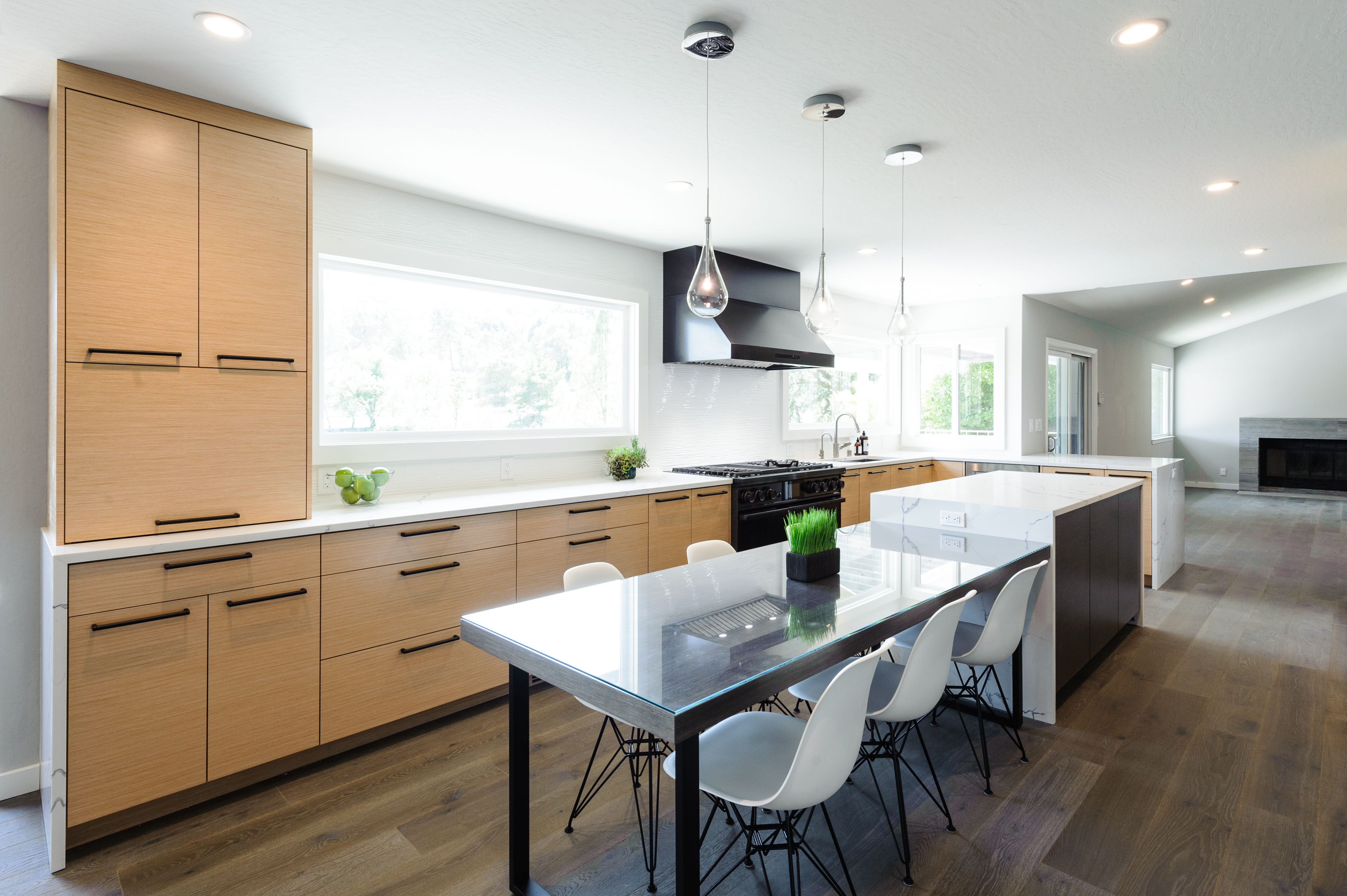 Read more about the article Before & After: Lafayette Hill House Kitchen Remodel